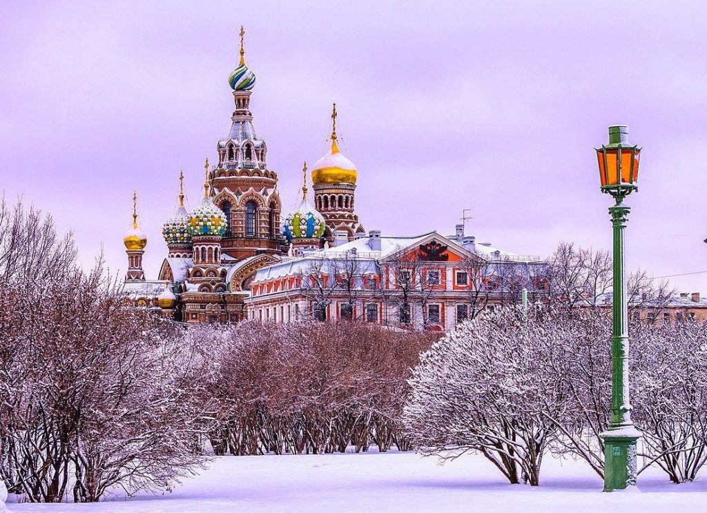 Куда обязательно сходить в Санкт-Петербурге зимой