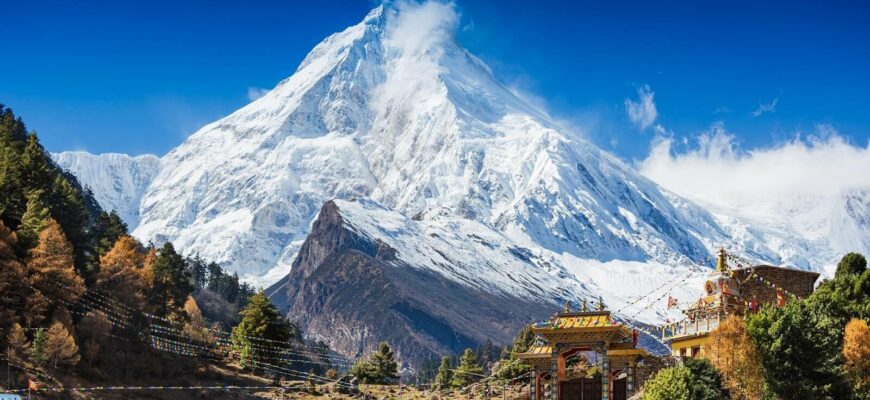 Поход в Гималаи: экстремальное путешествие в сердце высочайшей горной системы