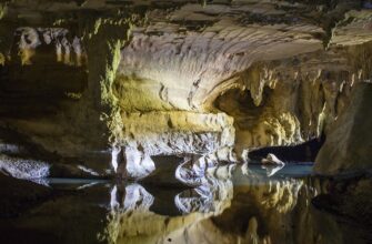 Загадочные пещеры мира: истории и приключения